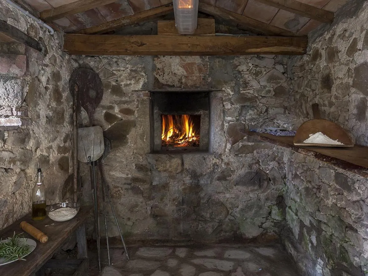 Spacious Holiday Home In Piancastagnaio With Fenced Garden
