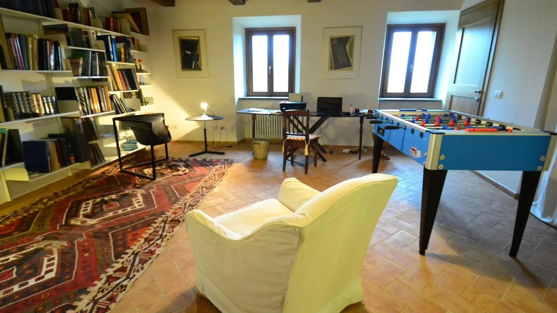 Spacious Holiday Home In Piancastagnaio With Fenced Garden